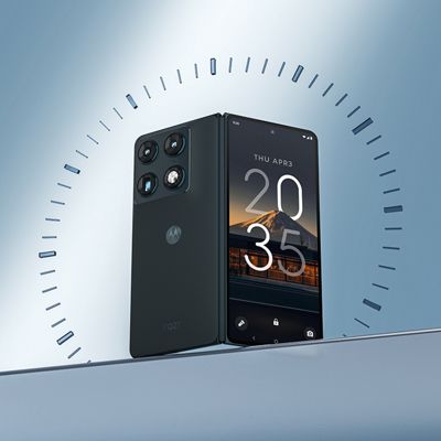Motorola razr Fold in black, shown front and back with dual cameras and the outer display showing the time.