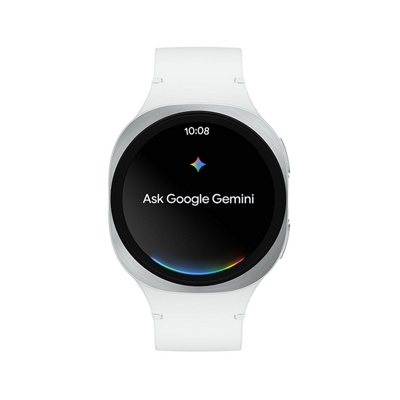 Beauty shot of the watch with AI assistance on the screen. 