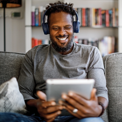 Watch apple tv online with headphones