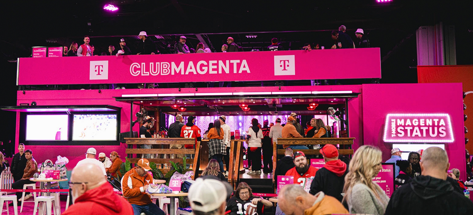  A crowd of fans at Club Magenta. 