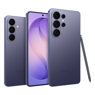 Front and back of Samsung Galaxy S26 Series with pen