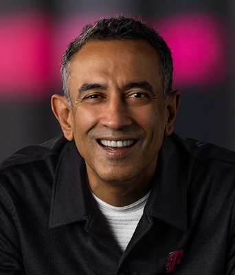 Srini Gopalan CHIEF OPERATING OFFICER