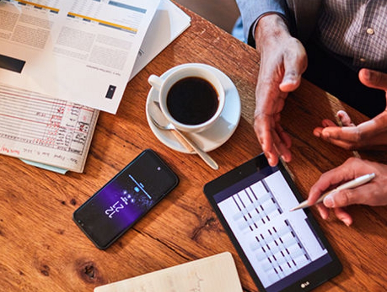 TFB Business Credit article lady with card 