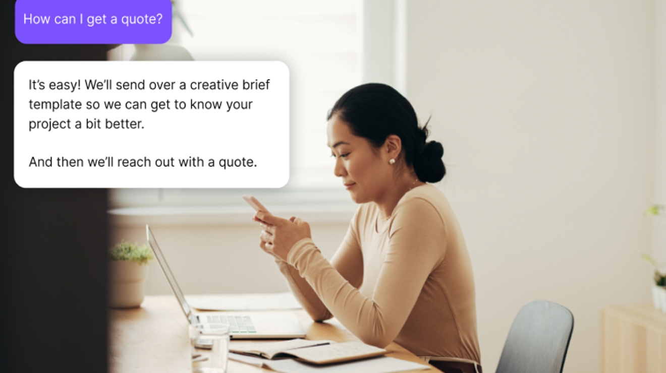A customer service agent exchanges instant messages with a prospect about a quote.