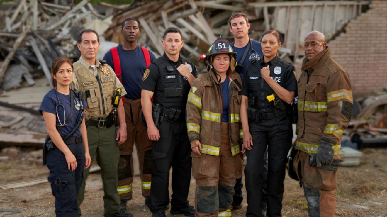 A group of firefighters, police officers, sheriffs, and doctors.