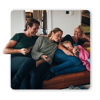 fg-family-couch-with-phones-3347009.png