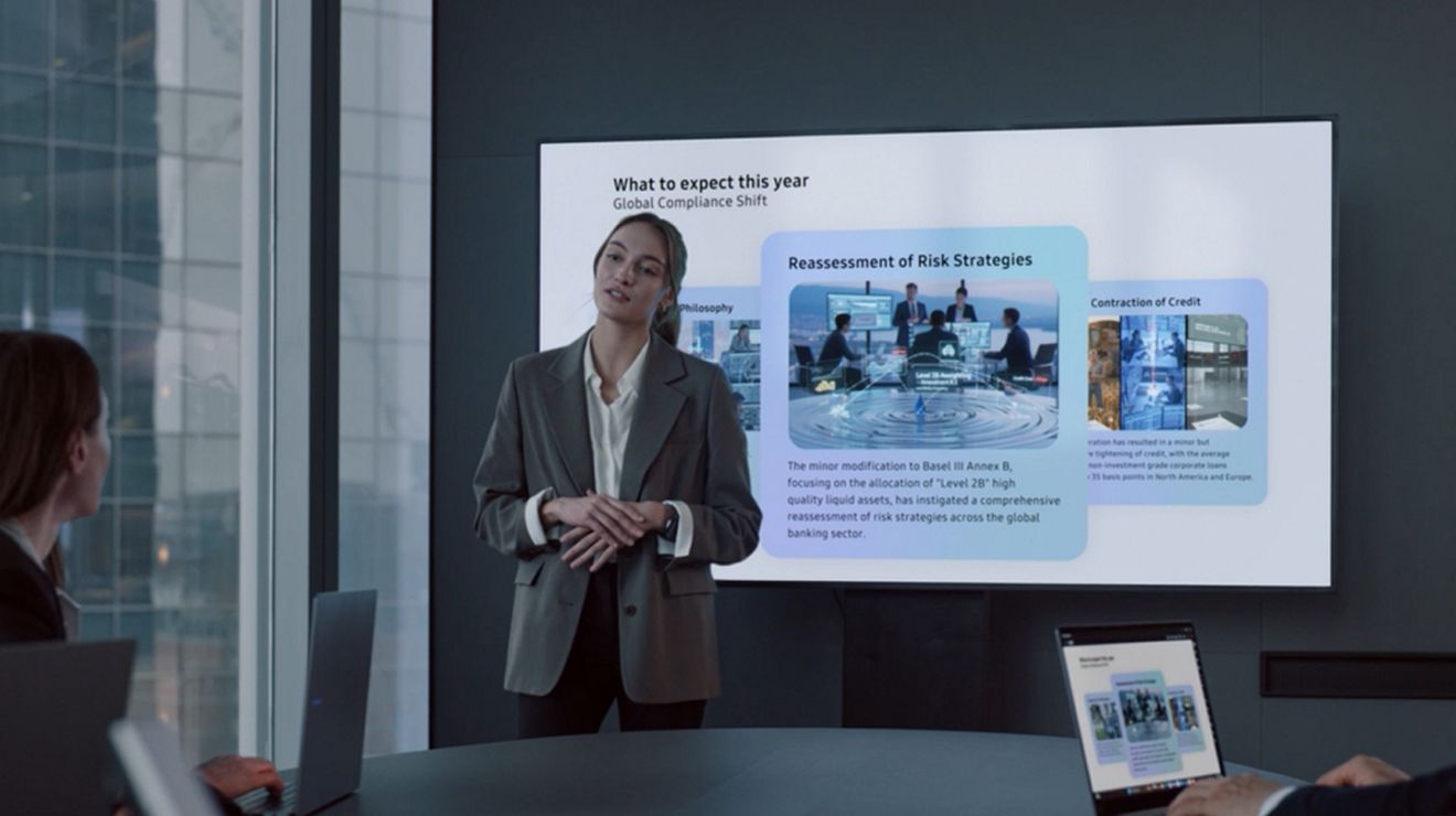 With Browsing Assist and Writing Assist on their Galaxy S26 Ultra, an executive edits a presentation while on route to a meeting. After the meeting, Now Nudge helps them schedule a follow-up.