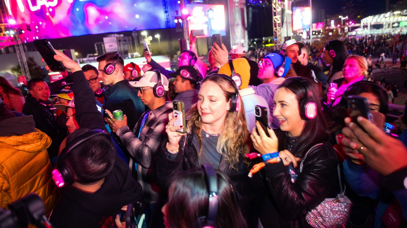 Crowd of people enjoying the Silent Disco inside Club Magenta.