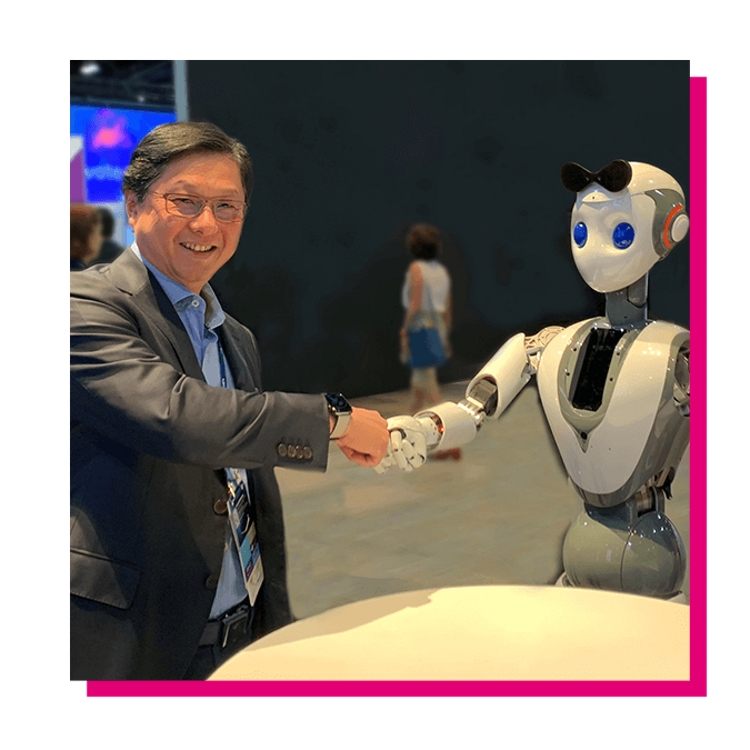 John Saw greeting robot